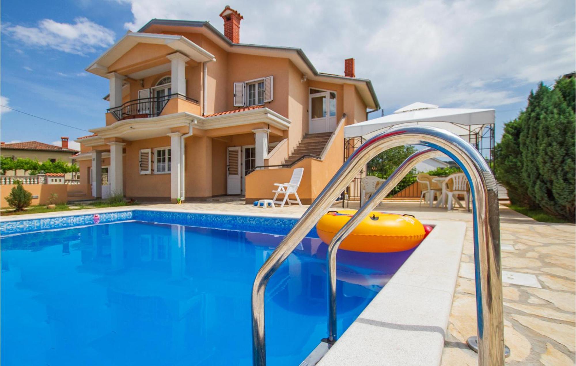 Gorgeous Home In Labin With Outdoor Swimming Pool Esterno foto